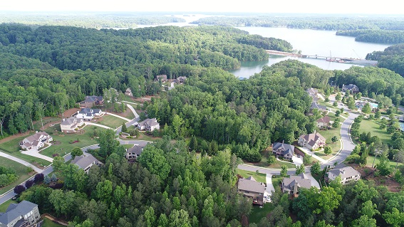 aerial of community on Lake Lanier