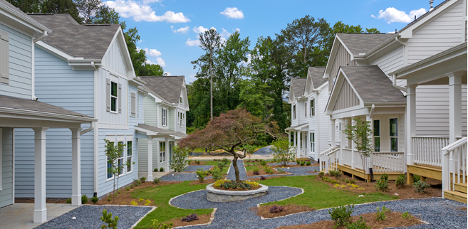 Premier home builder Southwyck Homes recently announced new single-family Clarkston homes are now selling at Parkside at Clarkston, its latest pocket neighborhood located just five miles from the Decatur Square and walkable to amenities at Milam Park.